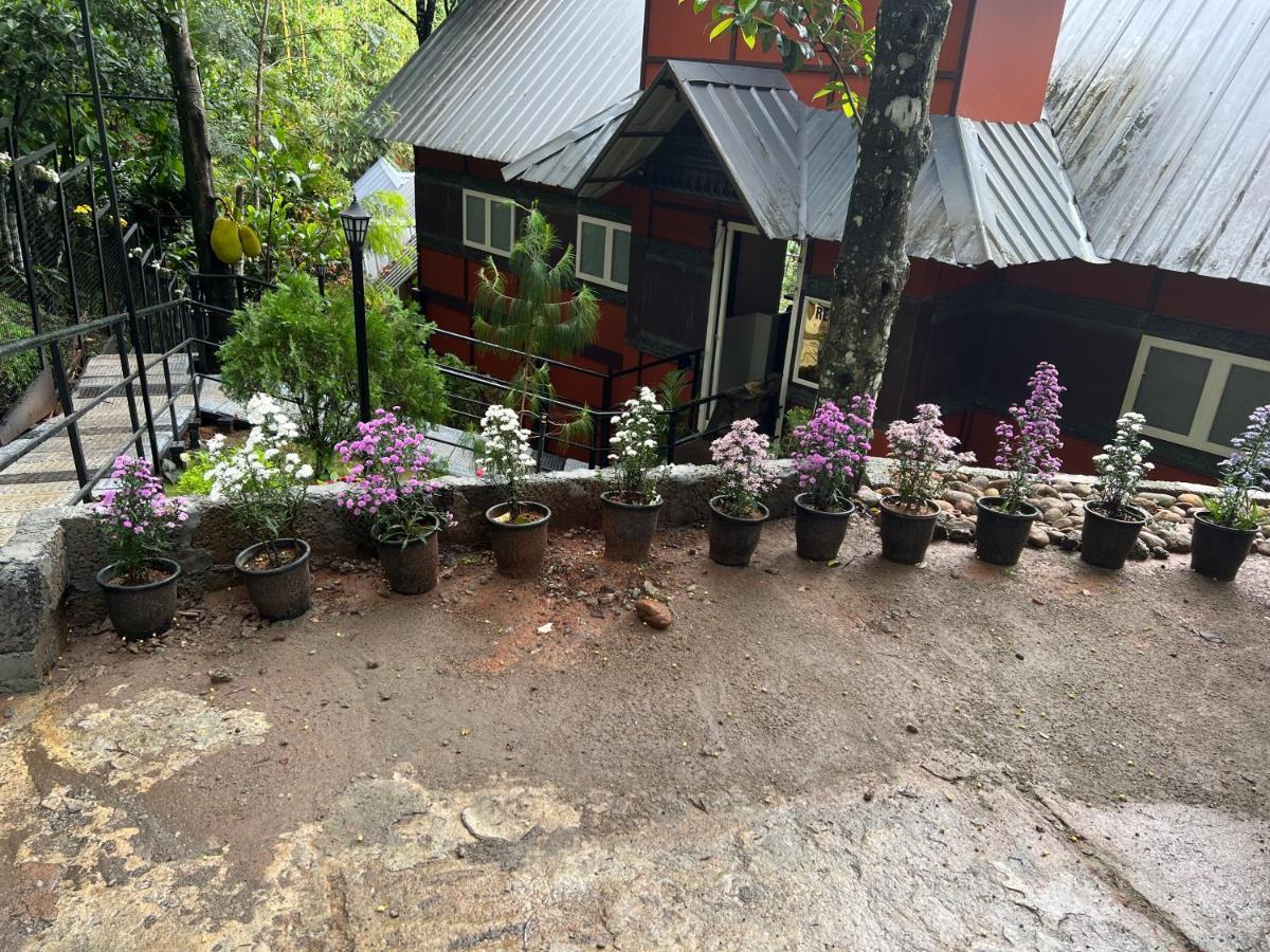 Santhi Hill View Resort Munnar Exterior photo